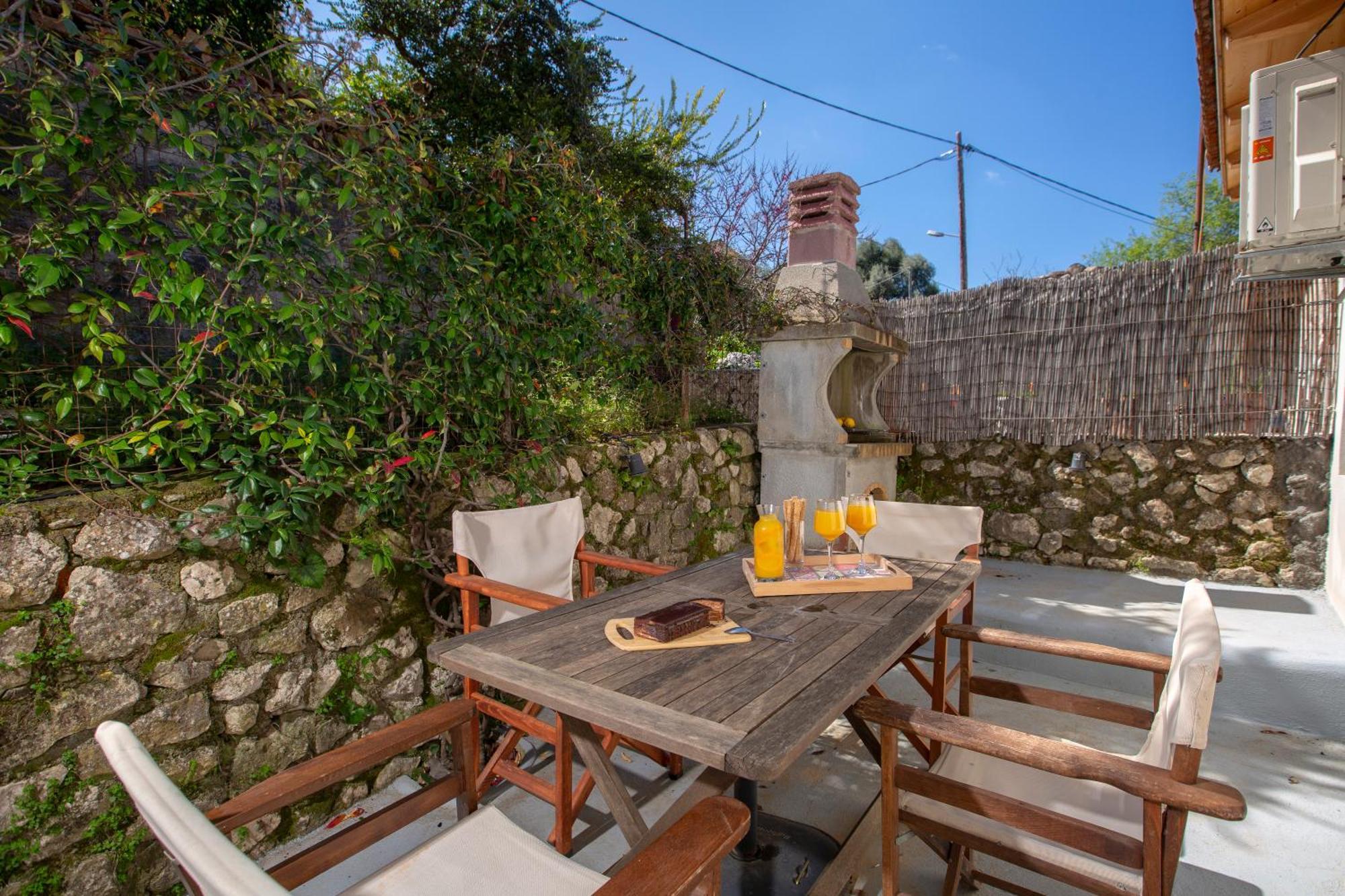 Markem Village House Katouna Exterior photo